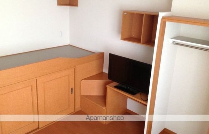 レオパレスグランヴェール106の居間