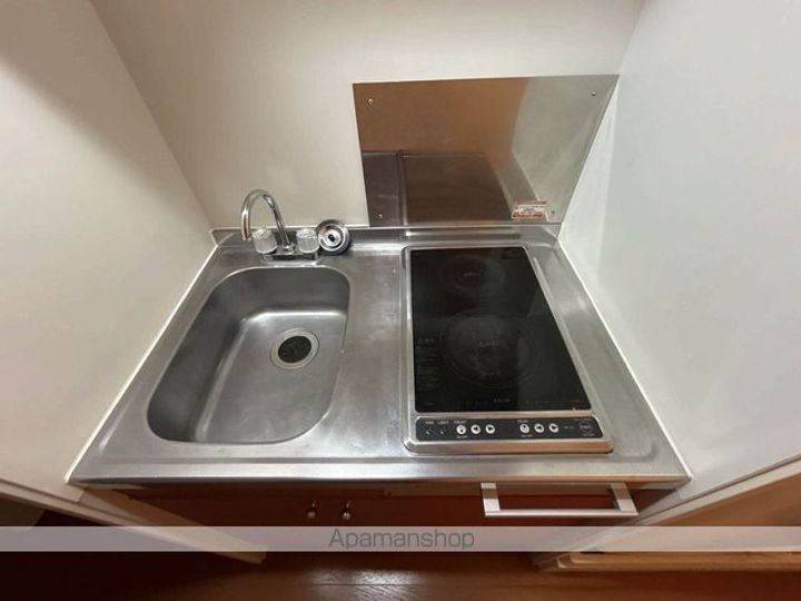 レオパレスオネスティのキッチン