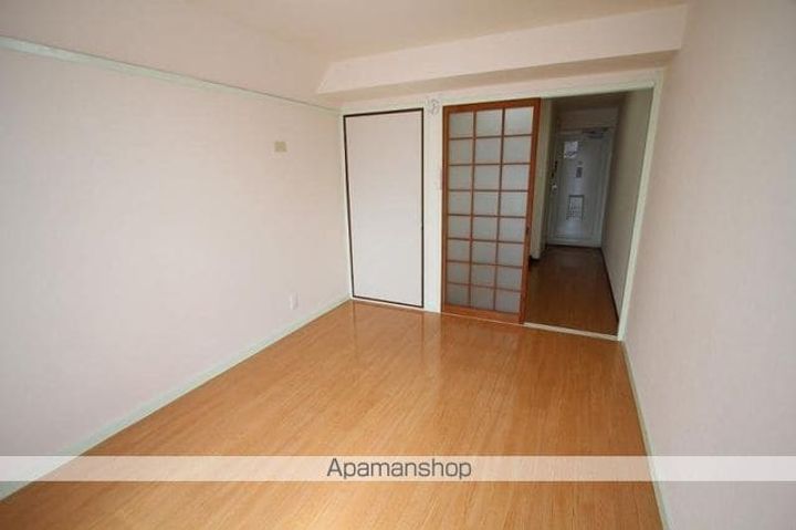 香川県高松市浜ノ町の賃貸マンションの内装