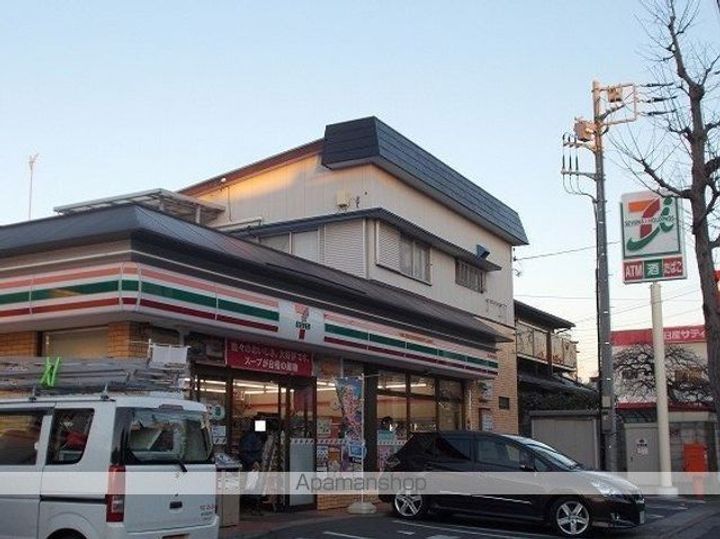 ラ・プランタンの周辺