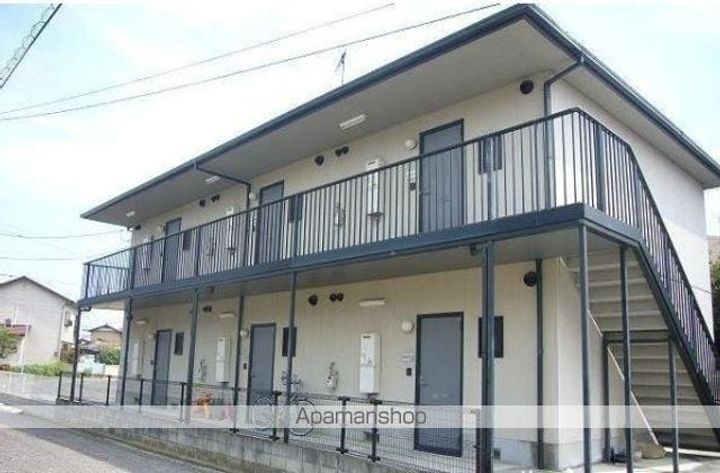 ロイヤルガーデン紙町の外観