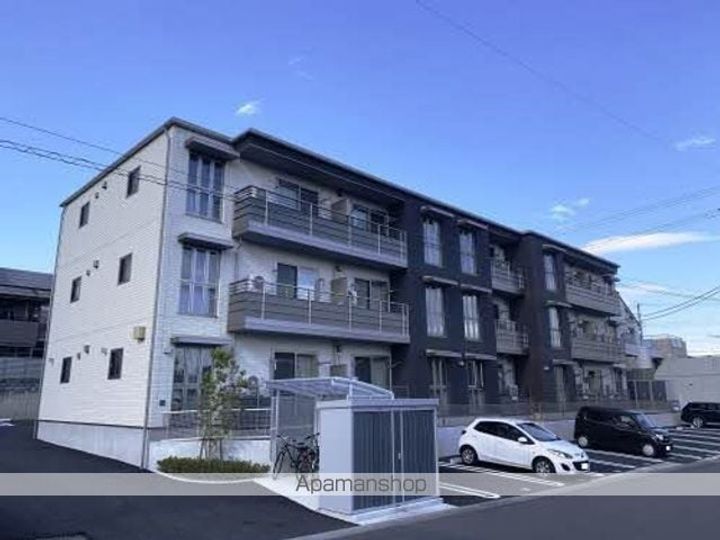 ベレオ新屋敷の外観