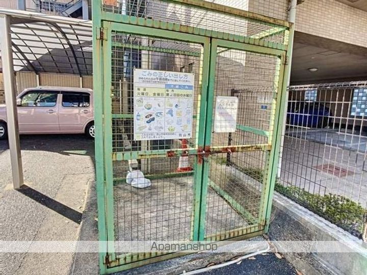 プラーナ富町202の外観