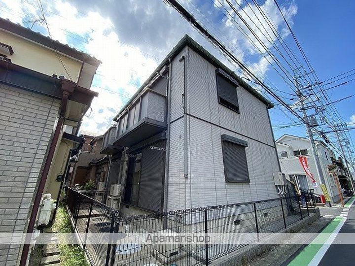 埼玉県三郷市谷口の賃貸アパートの外観
