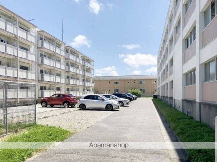 ビレッジハウス中興野2号棟106の内装