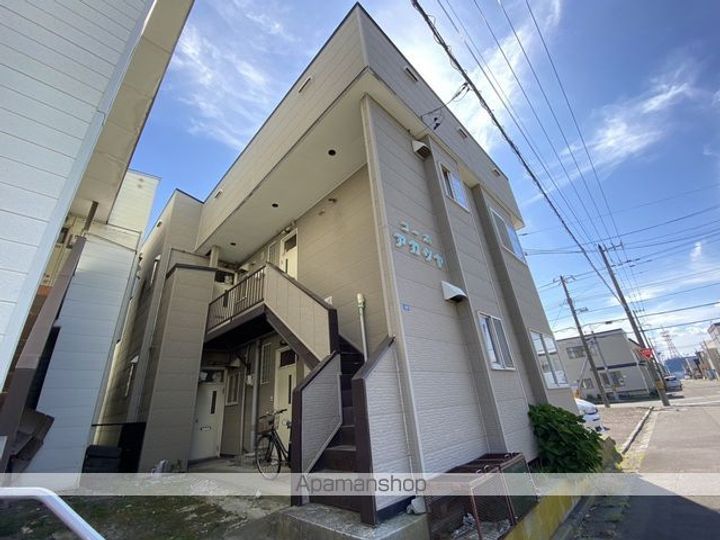 コーポアカシヤ101の外観