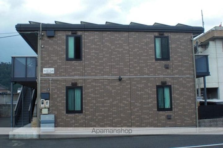 ファミールKの外観