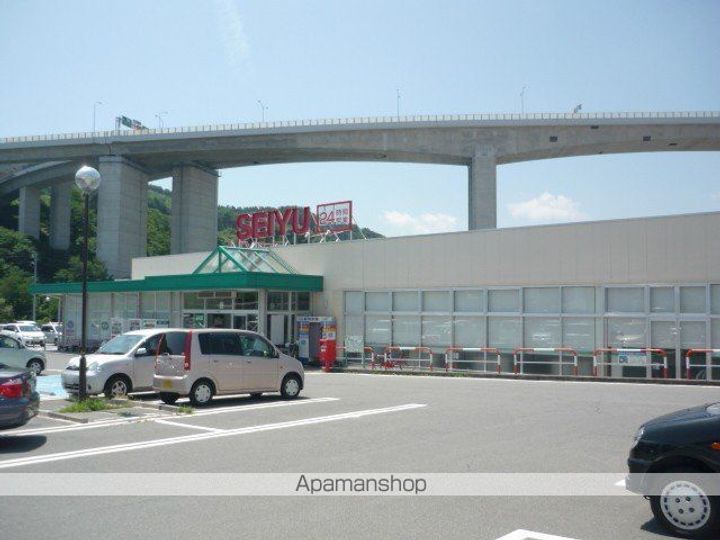 湖畔2丁目ハウス一棟の周辺