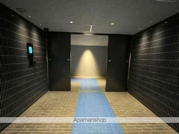 パークアクシス新宿百人町の外観