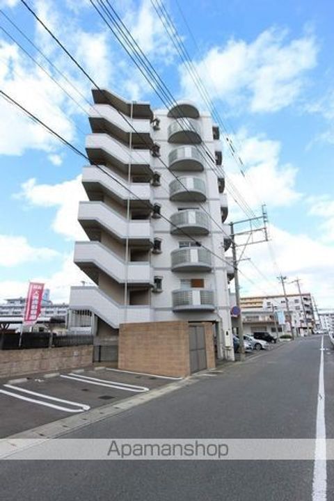 ロイヤルセブンハイツⅡの外観