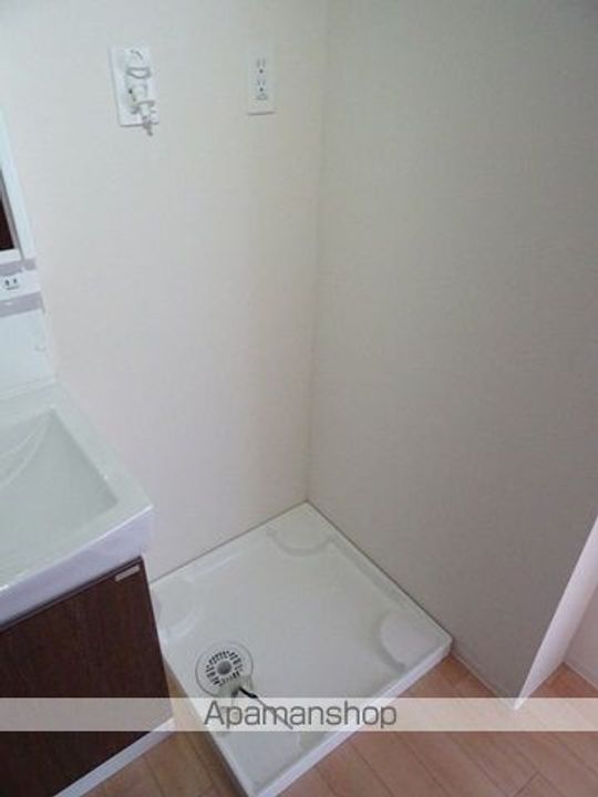 宮城県仙台市宮城野区東仙台4丁目の賃貸アパートの内装