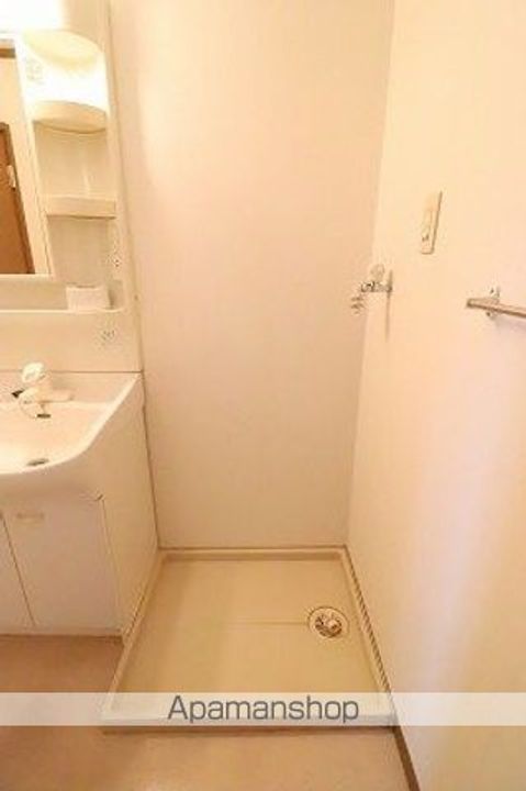 東京都昭島市松原町1丁目の賃貸アパートの内装