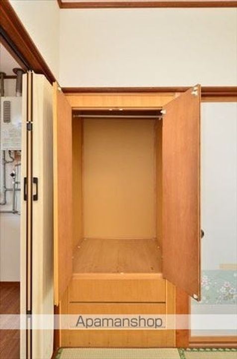 北海道網走市駒場南3丁目の賃貸アパートの内装