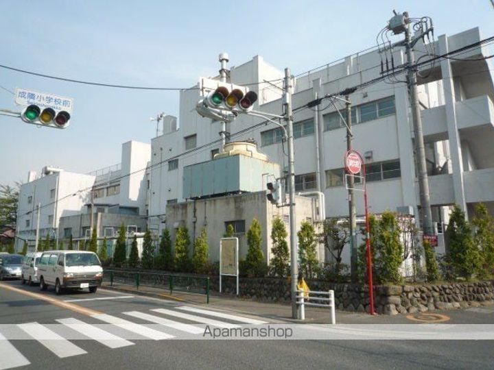 アレイハイムの周辺