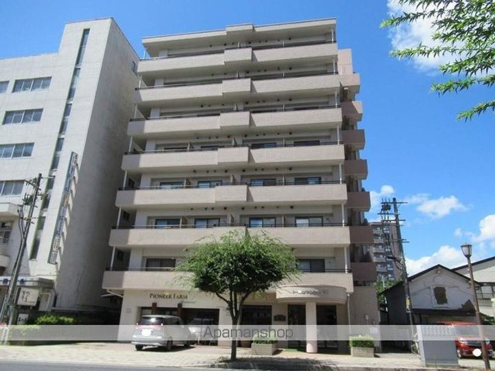 トーカンマンション本町702の外観