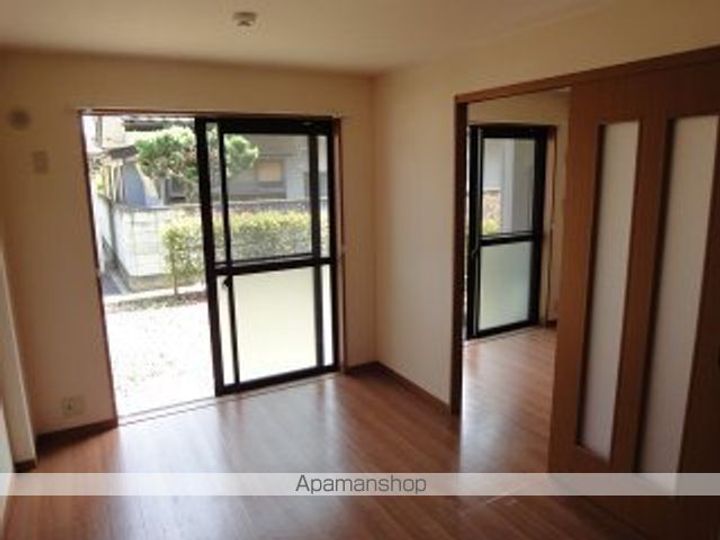 ティアラBの内装