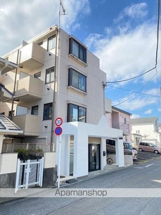 キャッスルマンション河辺204の外観