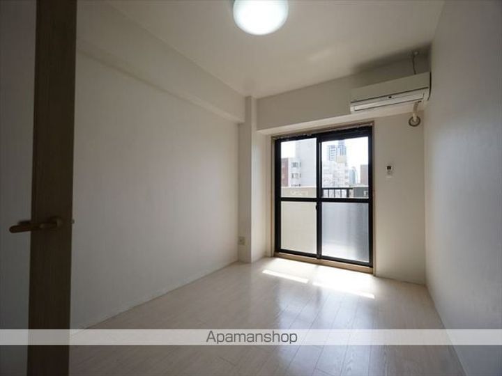 愛知県名古屋市東区泉2丁目の賃貸マンション1007の内装