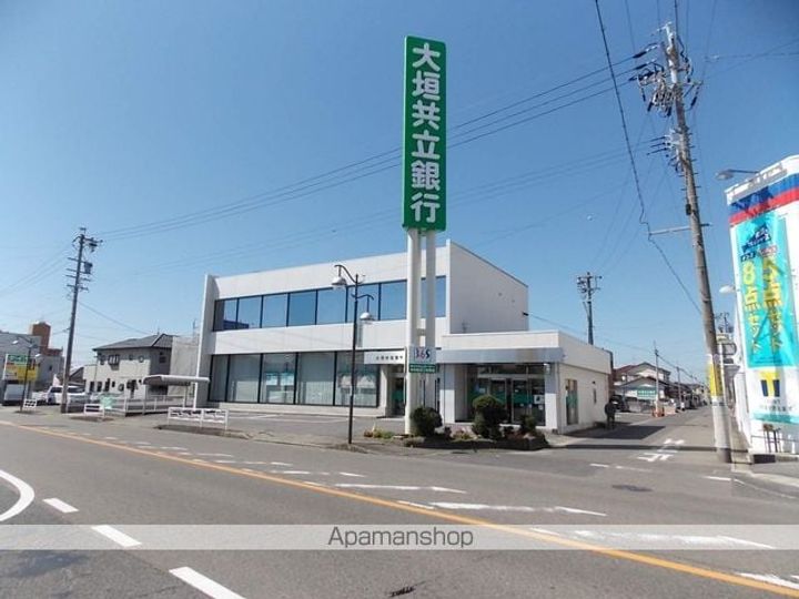 レオネクスト福住101の周辺