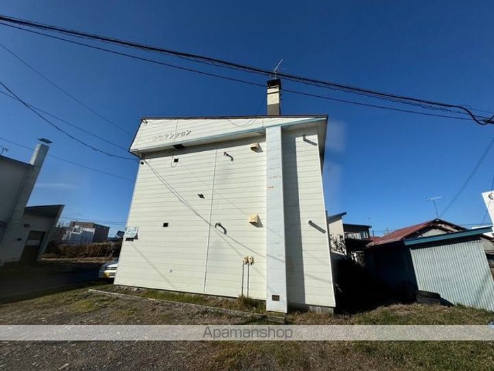 松本マンション2の外観