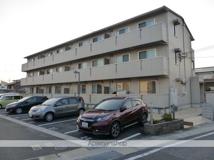 滋賀県大津市大萱6丁目の賃貸アパートの外観