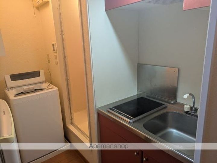 長野県佐久市岩村田の賃貸アパート107のキッチン