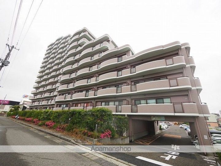 プレステージ青山の外観