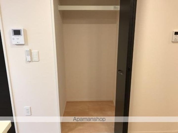 パルテノスの内装