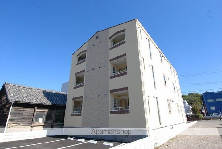 プリミエール常滑栄町303の外観