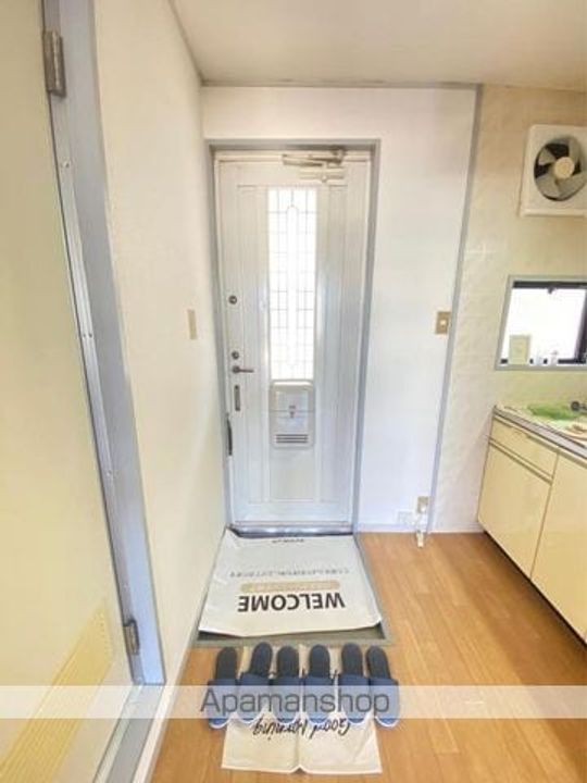 メゾン Uの玄関