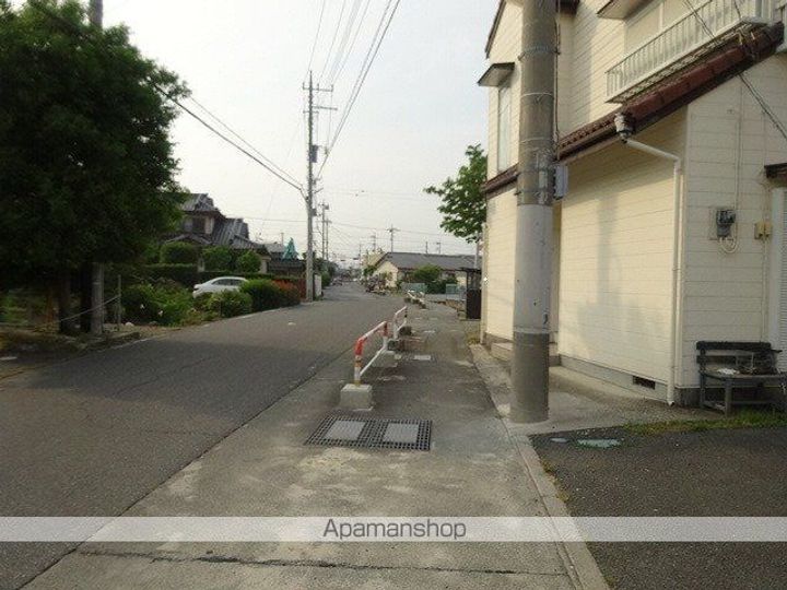 メゾンしらかば202の周辺