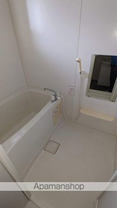 メンバーズタウン月町Dの風呂