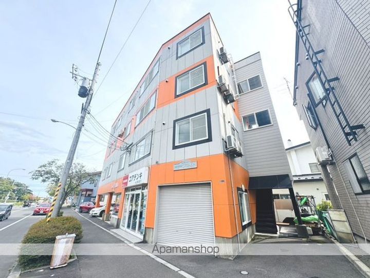 マンションブライト201の外観