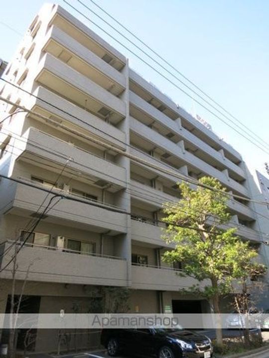 ラポール三田の外観