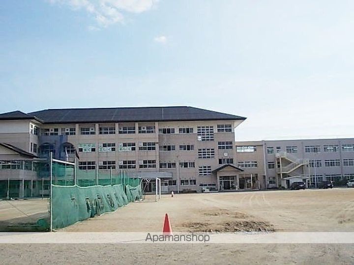 レオパレスクオーレの周辺