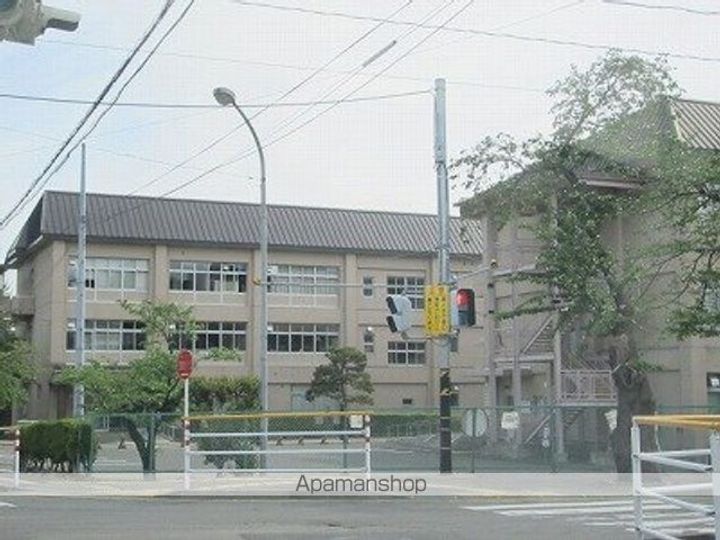 サンシティ山岸102の周辺