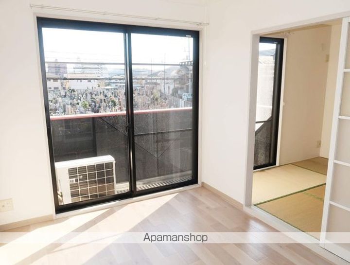 プチアネックスの内装