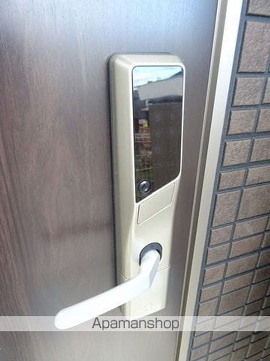 宮城県仙台市宮城野区東仙台4丁目の賃貸アパートの内装