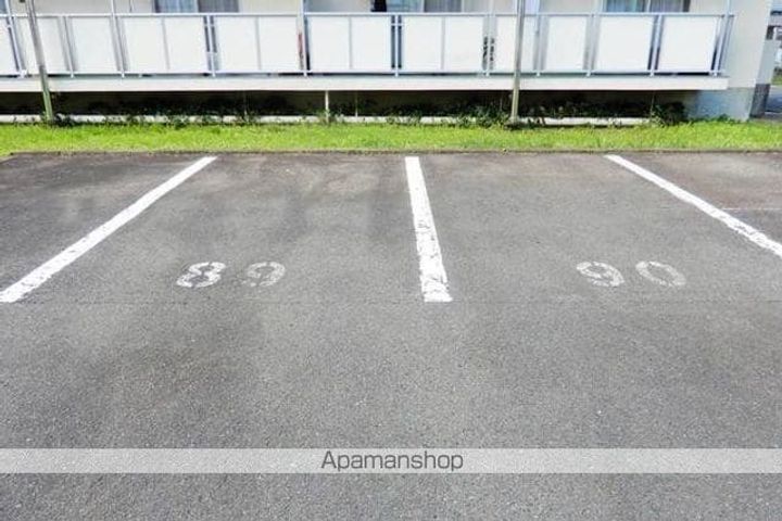 ビレッジハウス四郎丸3号棟402の内装