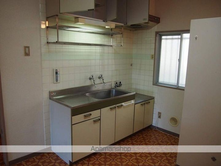 斉丸マンションのキッチン