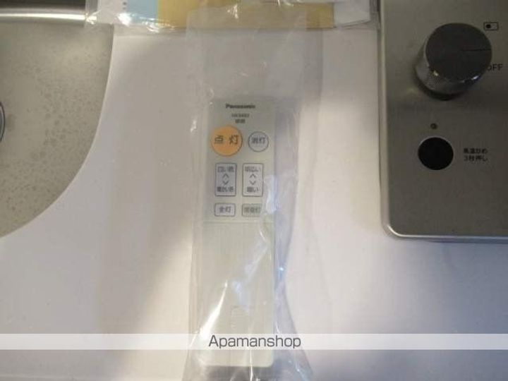 東京都中野区本町6丁目の賃貸マンションの内装