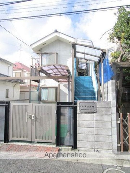 NMNハウスの外観