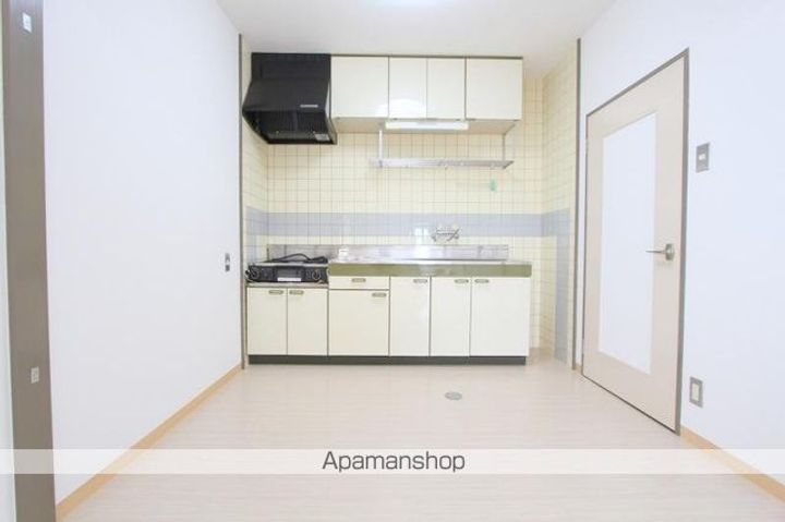 香川県高松市松縄町の賃貸マンションのキッチン