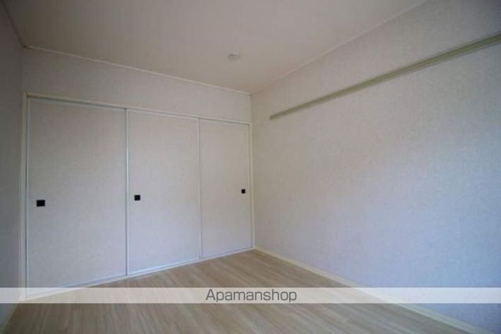 岡山県岡山市中区西川原1丁目の賃貸アパートの内装