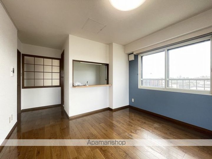 ロイヤルシティ弐番館富岡405の内装