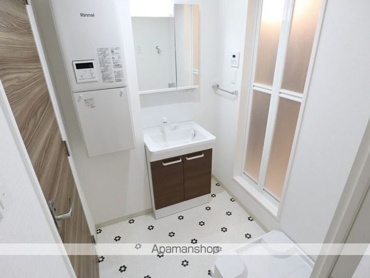 愛知県名古屋市昭和区御器所3丁目の賃貸マンションの内装