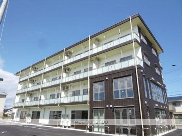滋賀県彦根市南川瀬町の賃貸アパートの外観