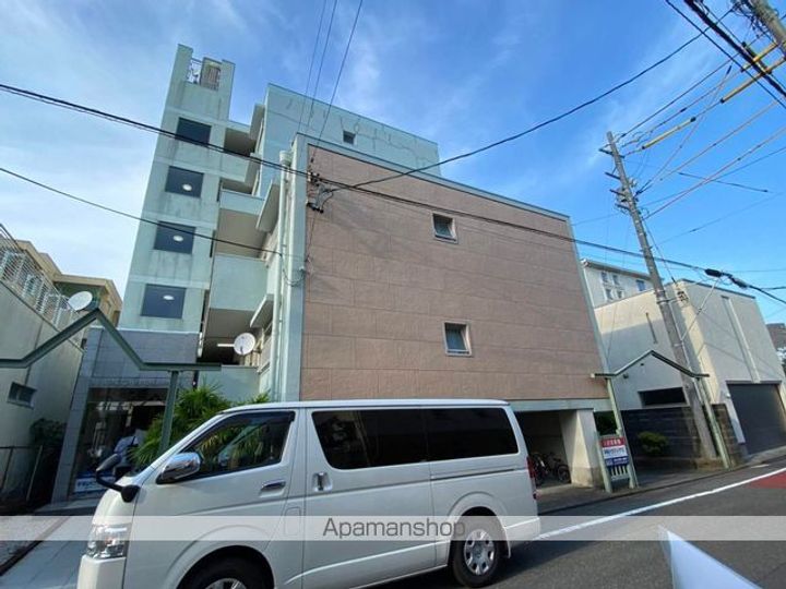 国光マンションの外観