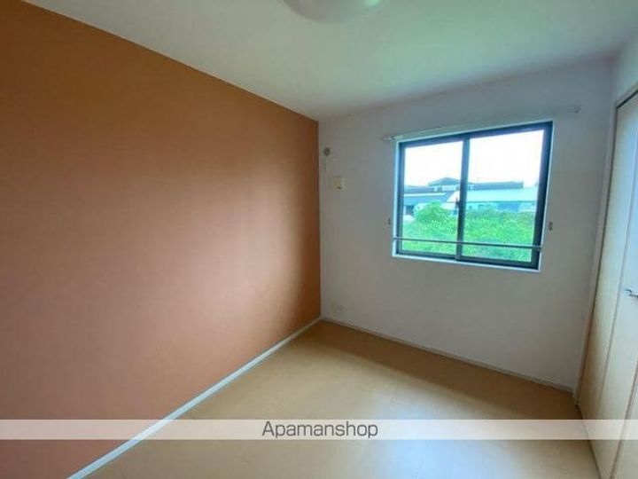 香川県高松市香西東町の賃貸アパートの内装