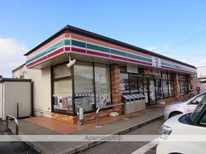 NPLUS.の周辺